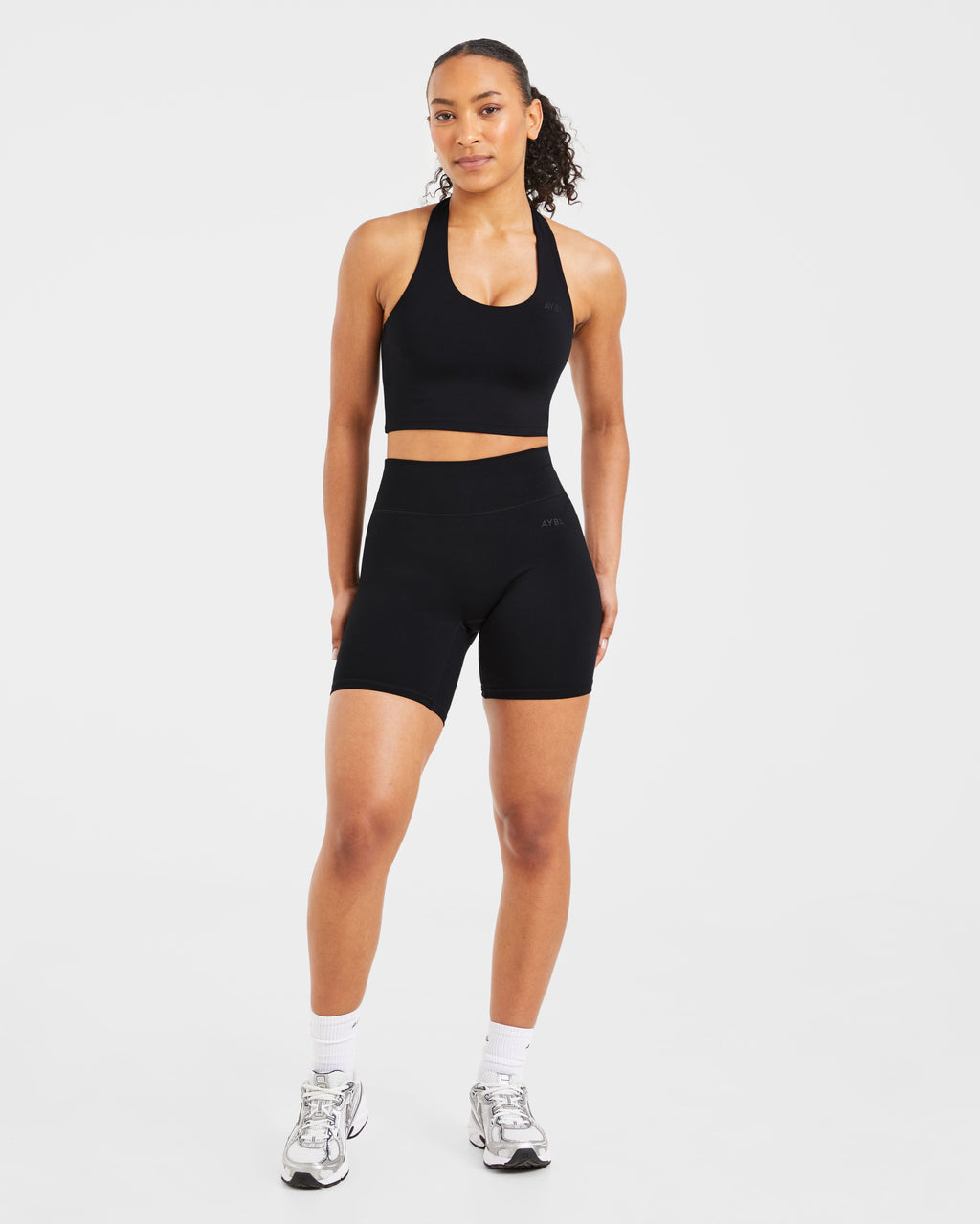 Staple Halterneck Crop Top - Noir