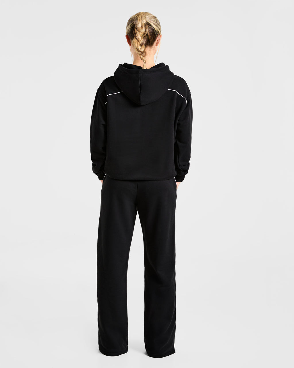 Form Straight Leg Joggers - Noir