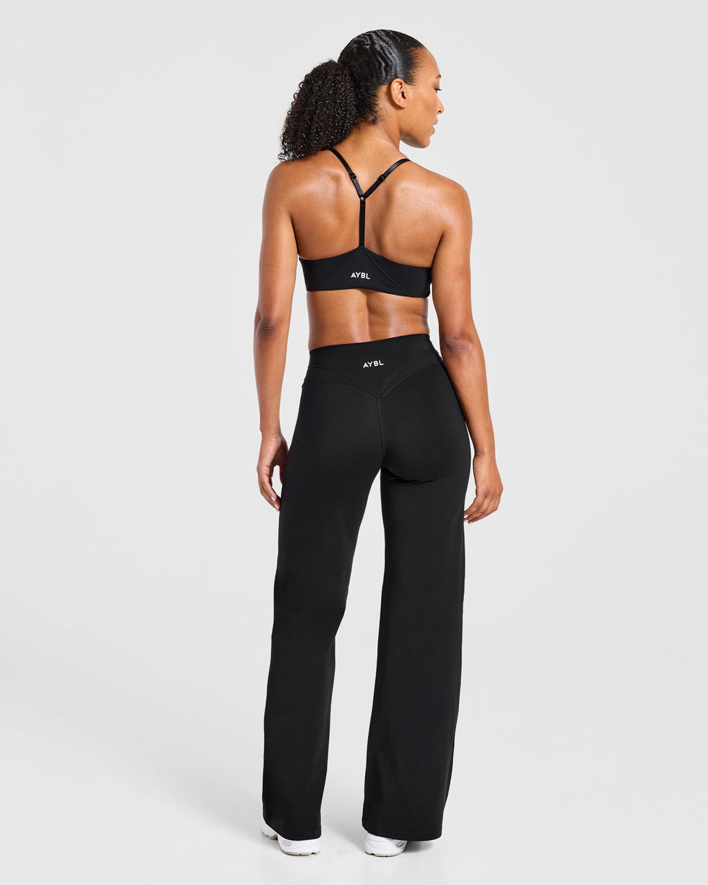 Engage Sports Bra - Noir