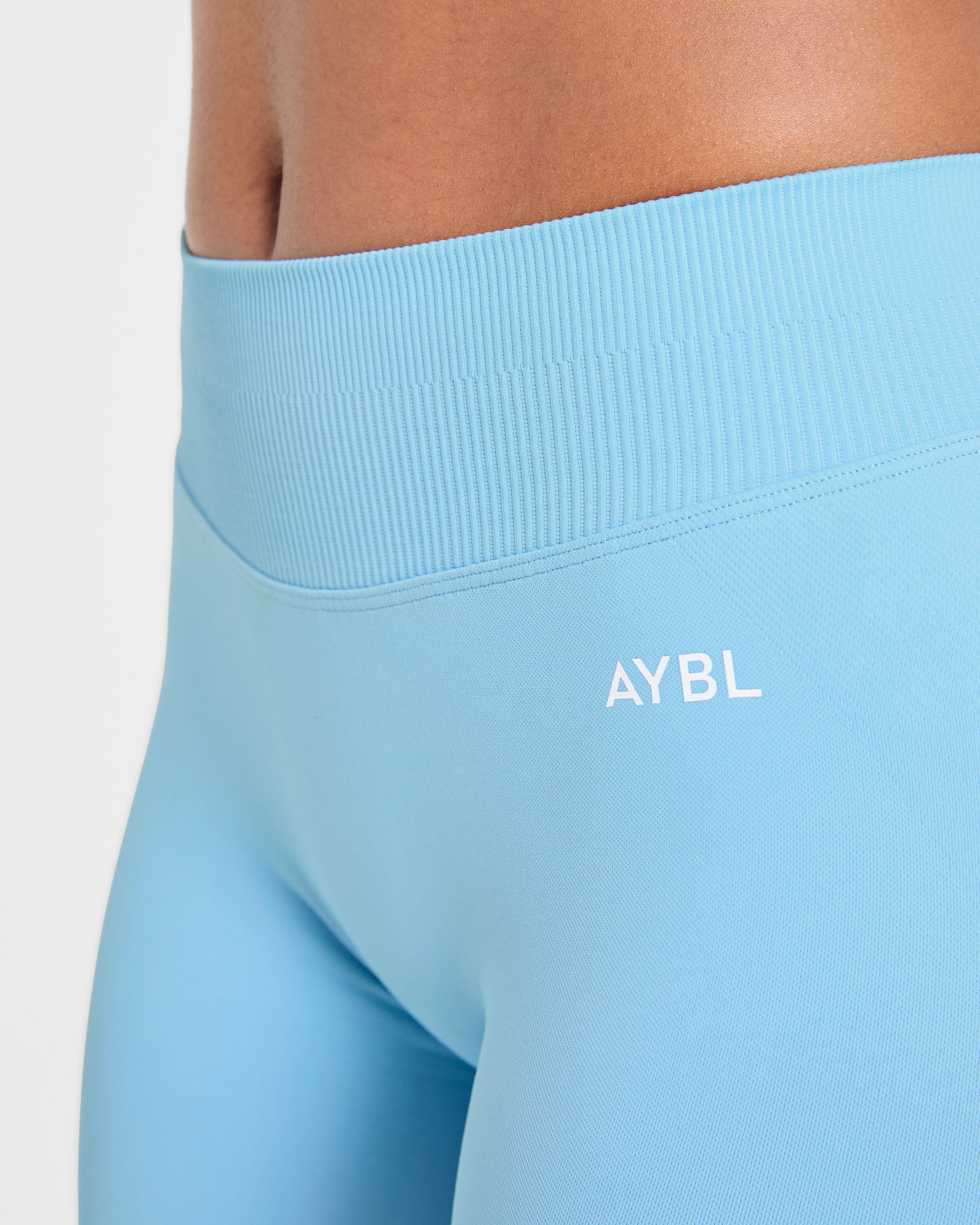 Enhance Seamless Leggings - Powder Bleu