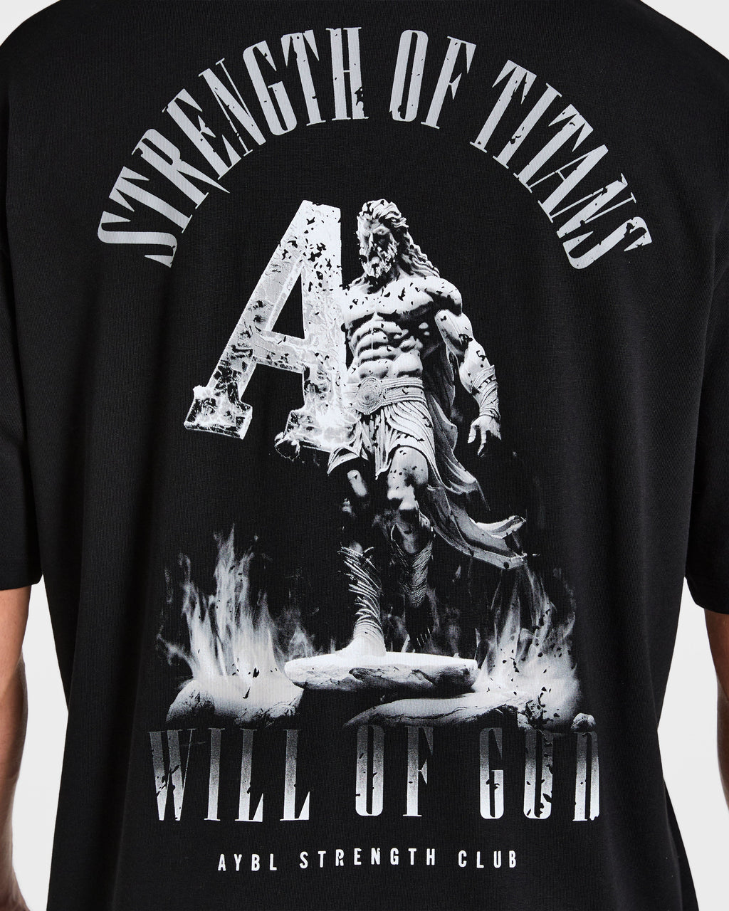 Strength Of Titans Oversized T Shirt - Noir