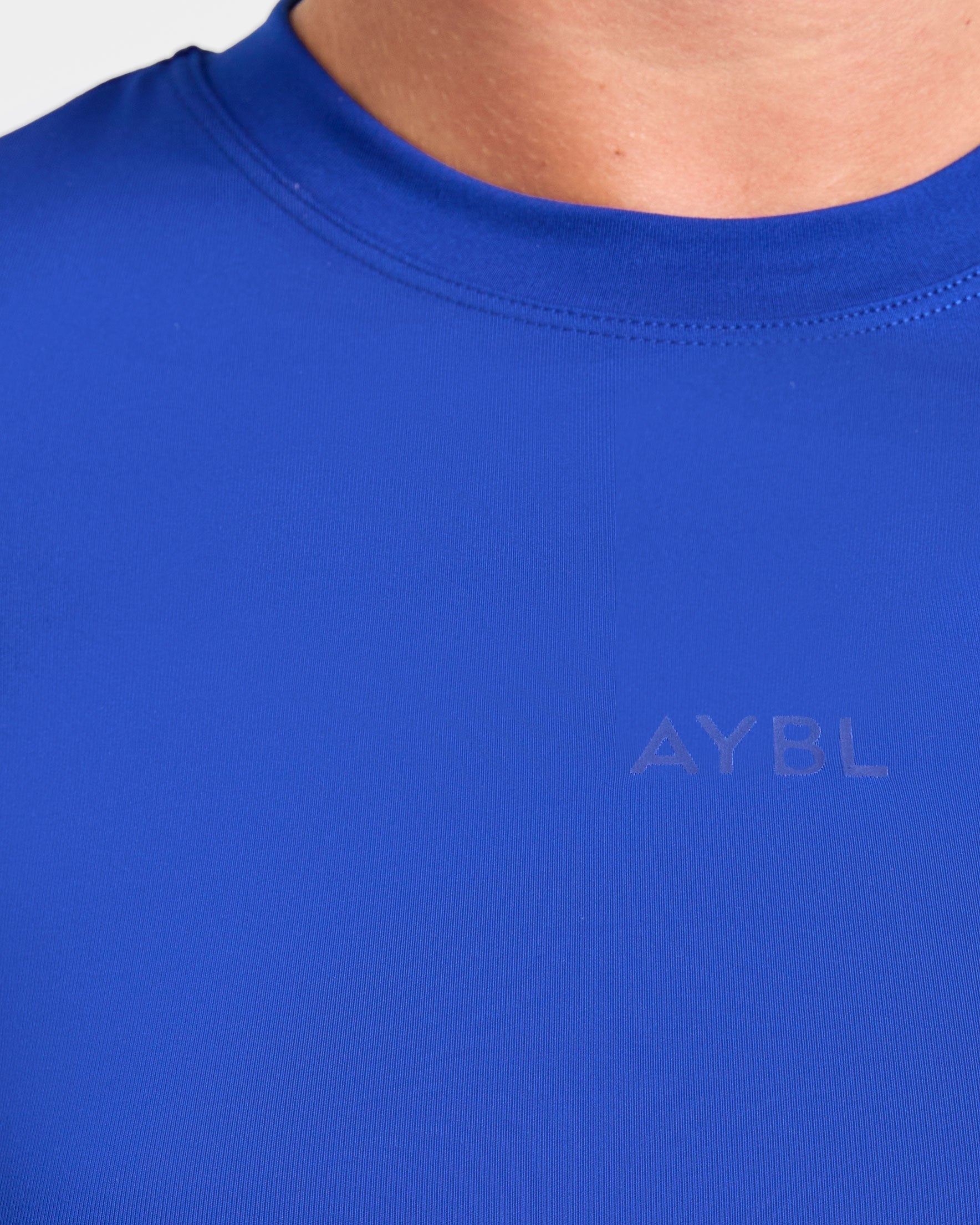 Run Top - Cobalt