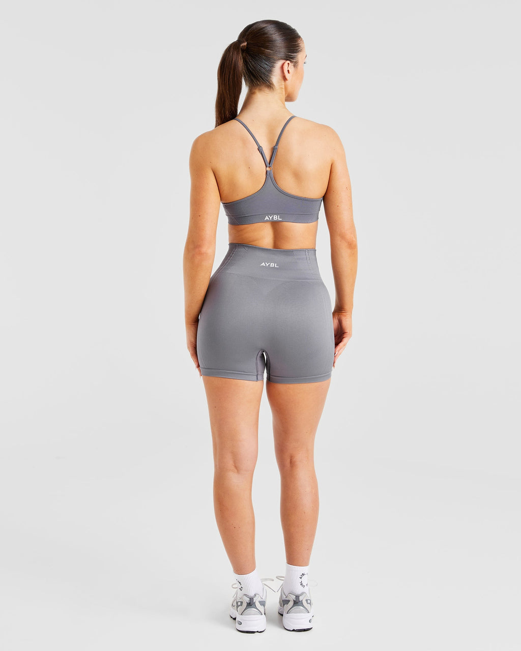 Balance V3 Seamless Strappy Sports Bra - Charcoal Gris