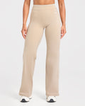 Form Flared Leggings - Mocha