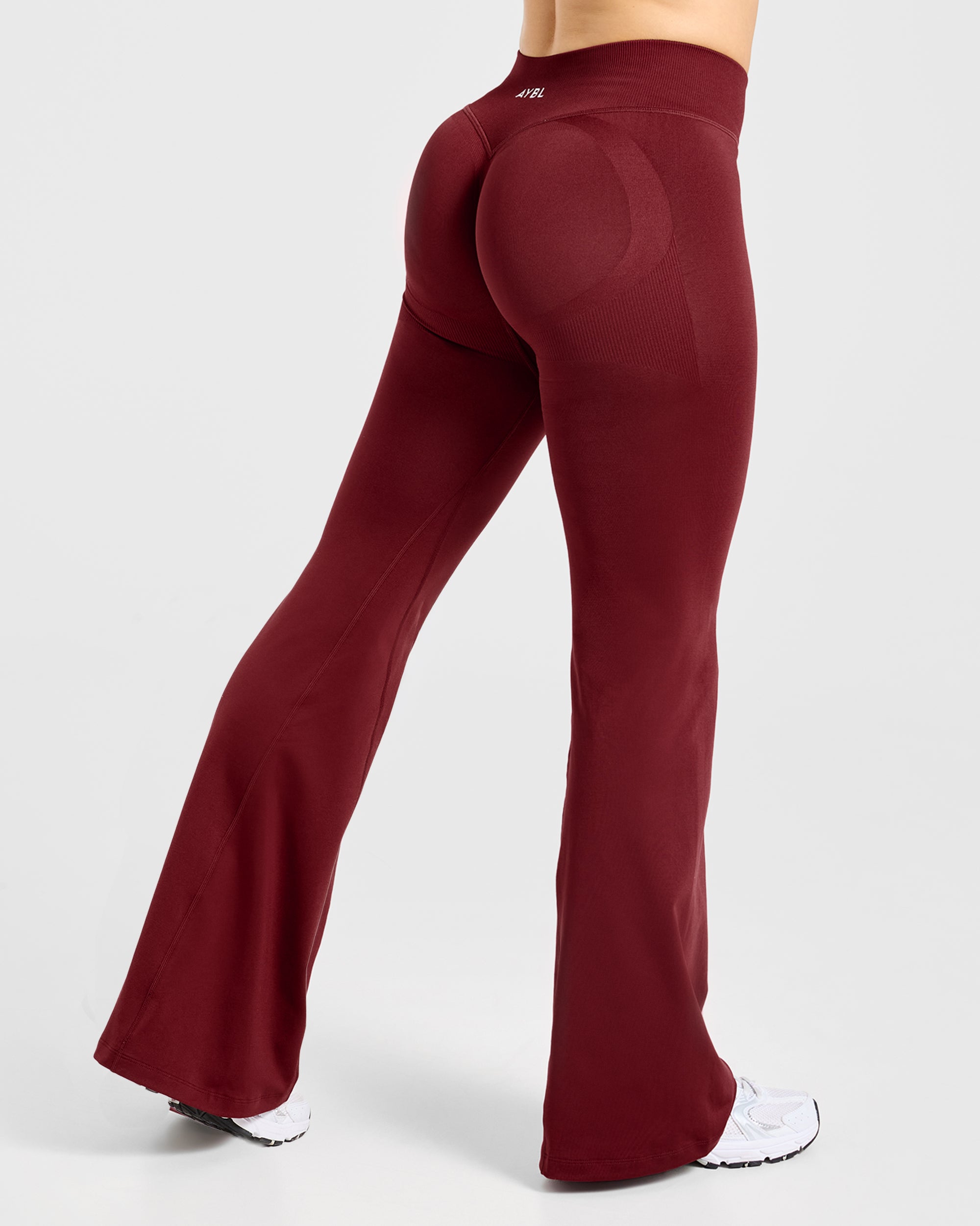 Adapt Seamless Flared Leggings - Autumn Rouge