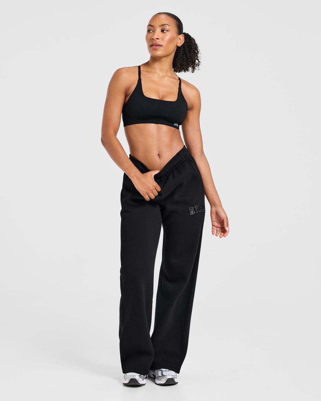 Varsity Applique Oversized Straight Leg Joggers - Noir